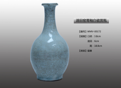 佲家传媒：邓先生湖田窑青釉白瓷赏瓶寄