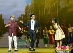 第五届中国校园戏剧节开幕大戏《为你绽
